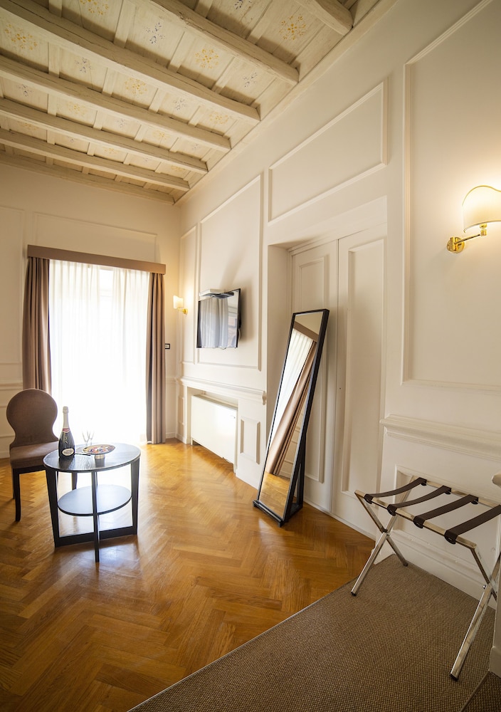 Deluxe Room photo 3