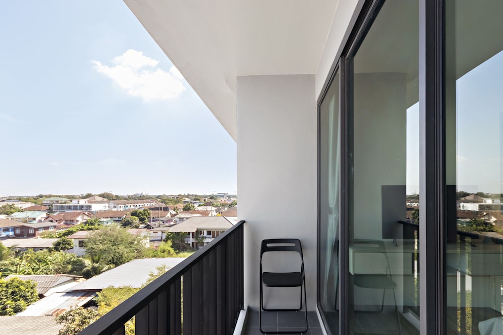 Sky Studio - Photo 2