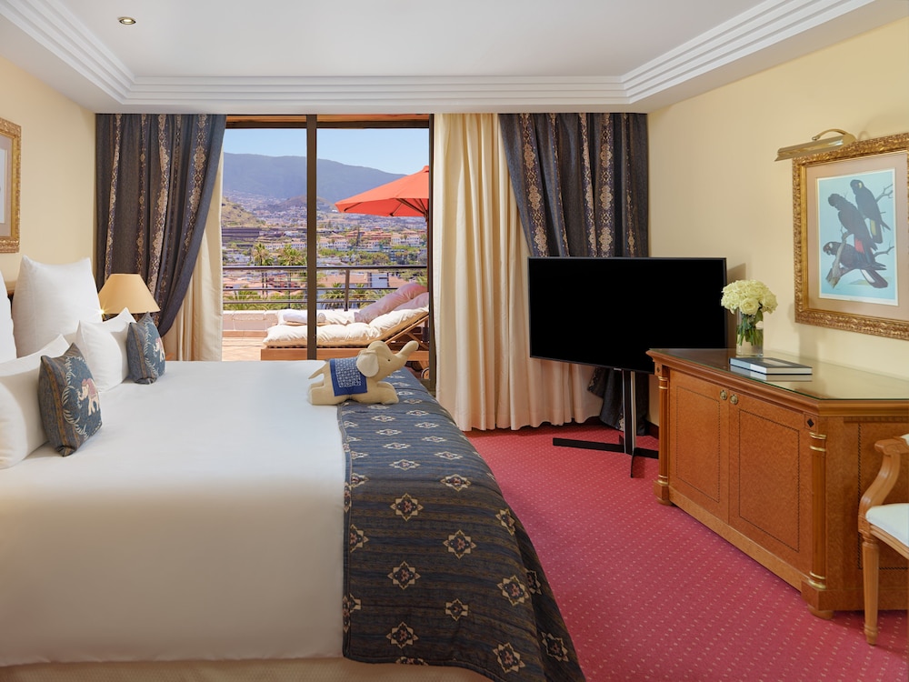 Suite (Penthouse), Balcony