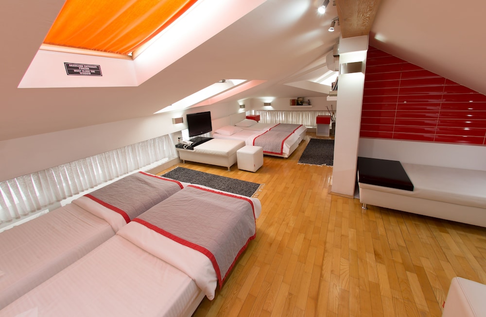 Comfort Quadruple Room