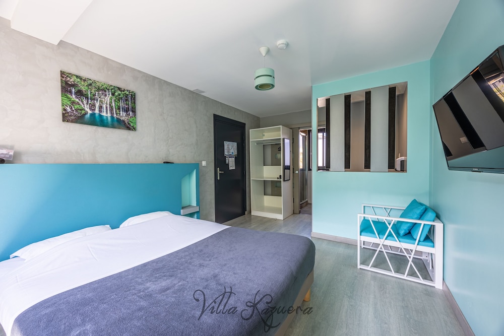 Standard Double Room, Private Bathroom, Garden View, photo 6