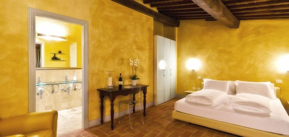 Exclusive Villa, Hill View photo 1