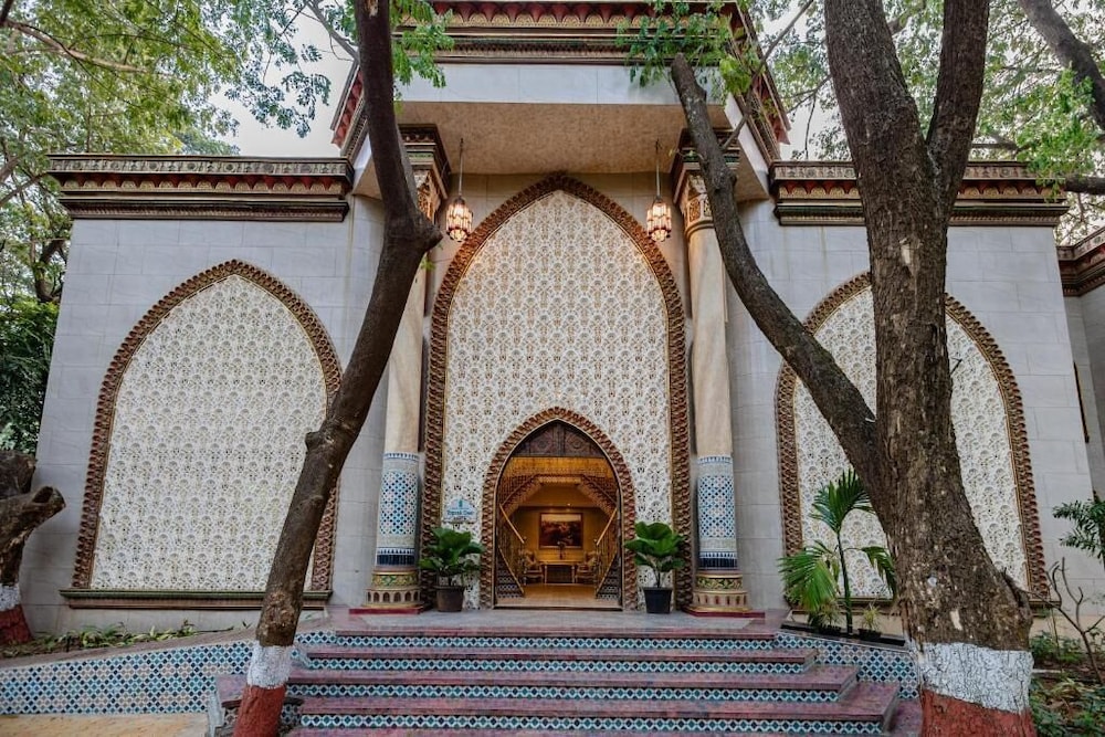 Presidential Villa, Garden View