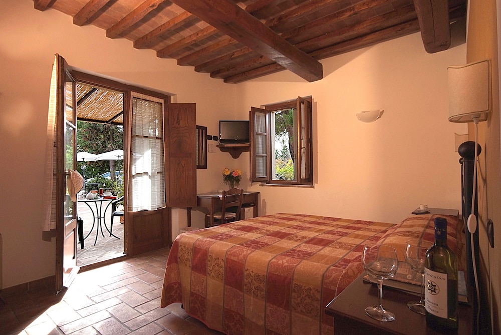 Basic Double Room - Photo 1