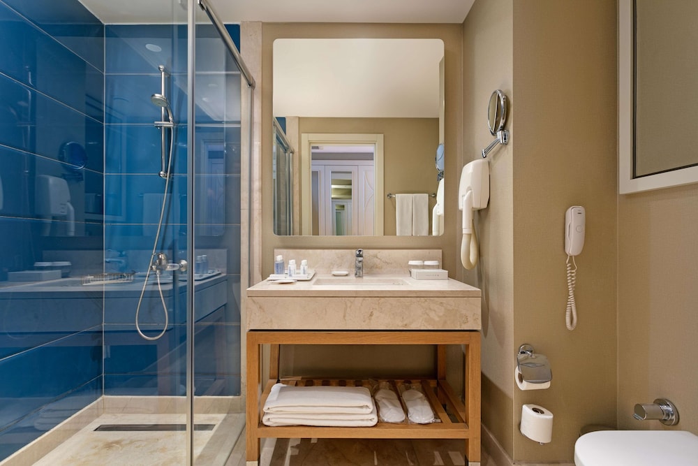Standard Room, Side Sea View photo 3