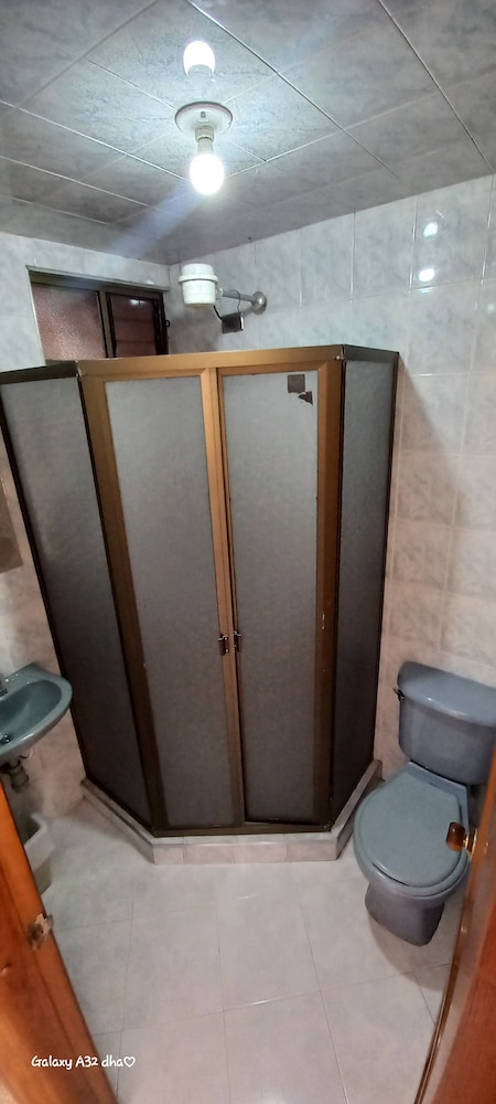 Comfort Room photo 3