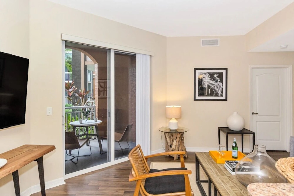 Premium Apartment, 2 Bedrooms, Pool Access photo 1