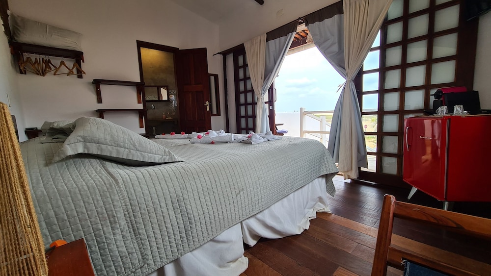 Panoramic Room, 1 King Bed photo 3
