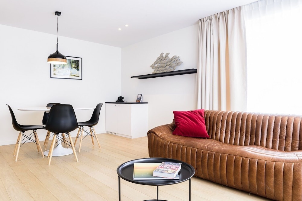 Design Apartment, 2 Bedrooms photo 2