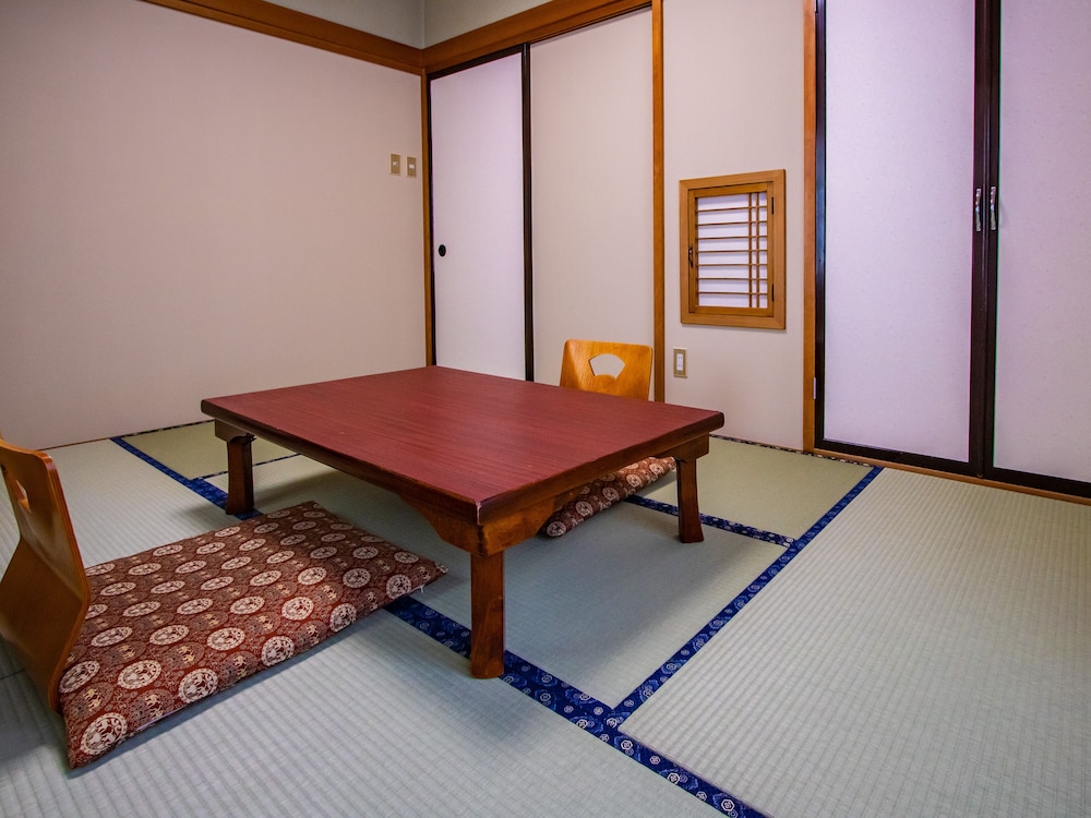 Japanese Room - Twin photo 1