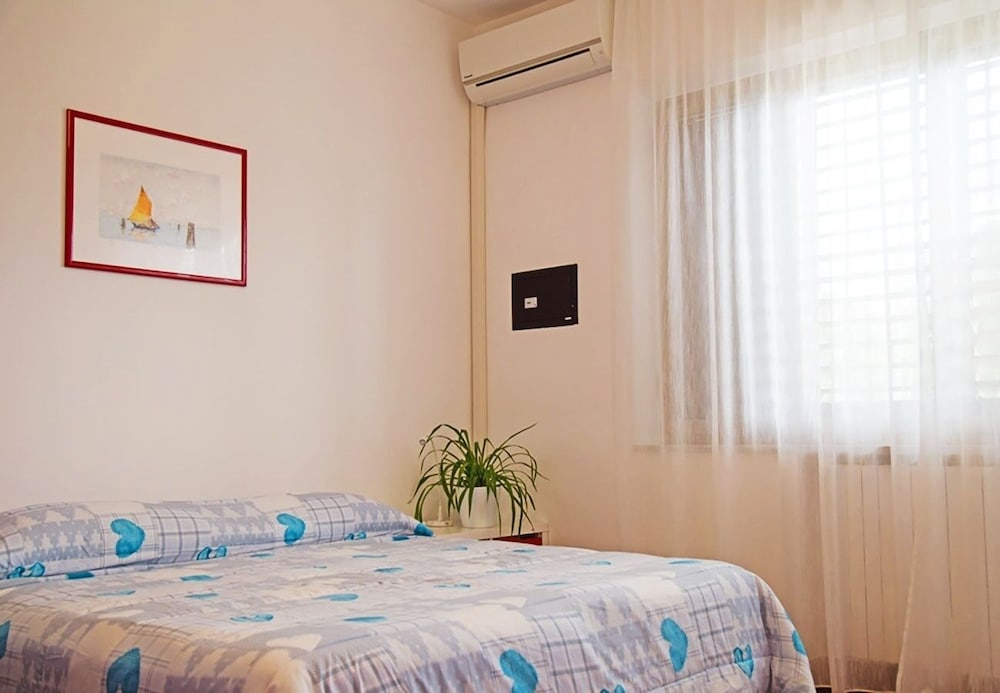 Double or Twin Room, Private Bathroom (external)