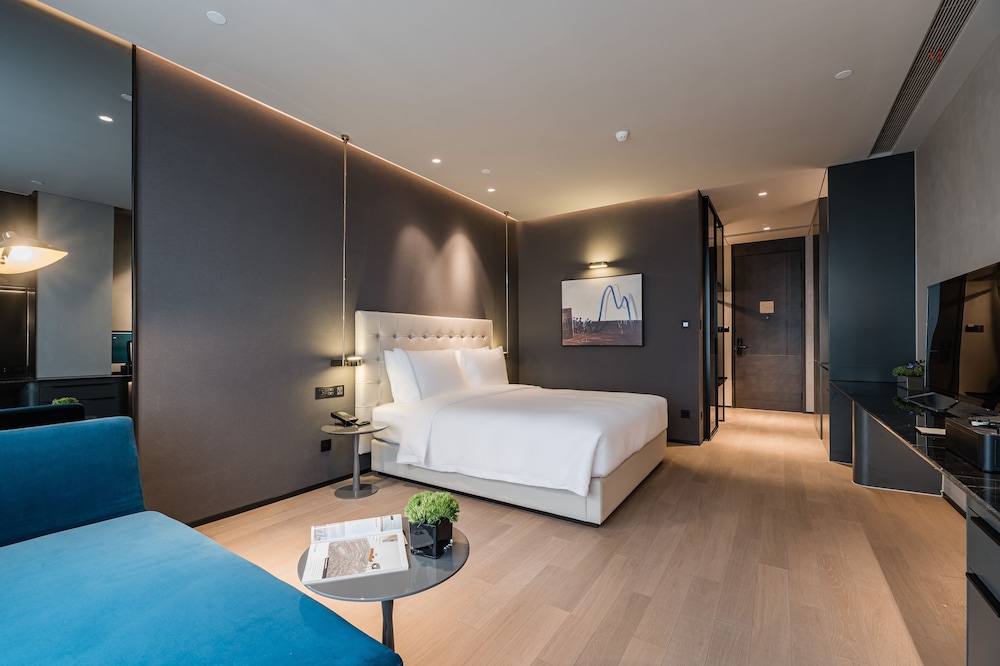 Deluxe Double Room, Non Smoking photo 3
