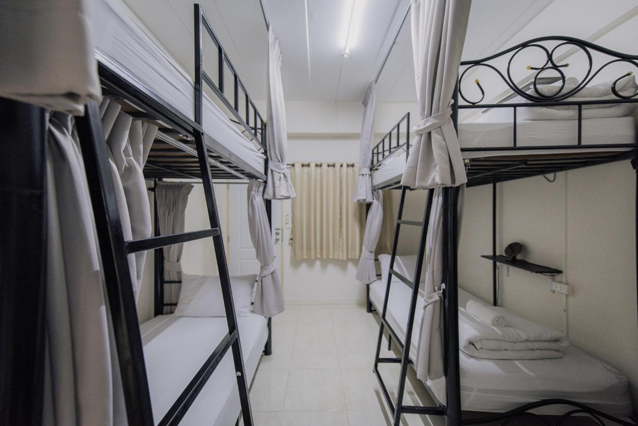 4-Bed Mixed Dormitory Room