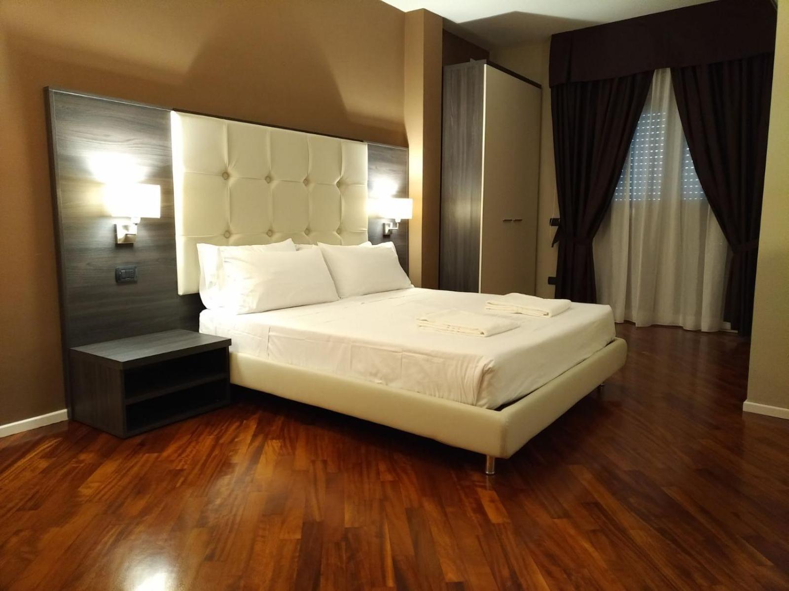 Presidential Suite photo 1