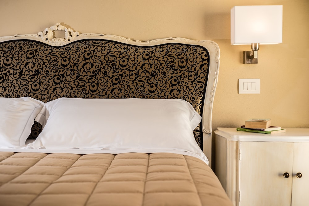 Comfort Suite, 1 Bedroom, Balcony photo 3