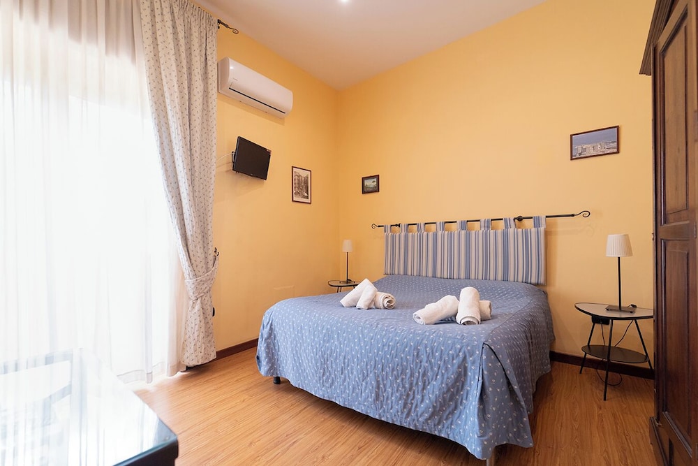 Superior Room, City View, Annex Building (Via Donnalbina)