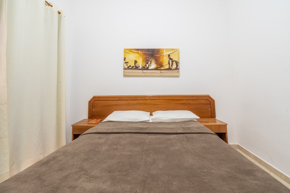 Double Room - Photo 2