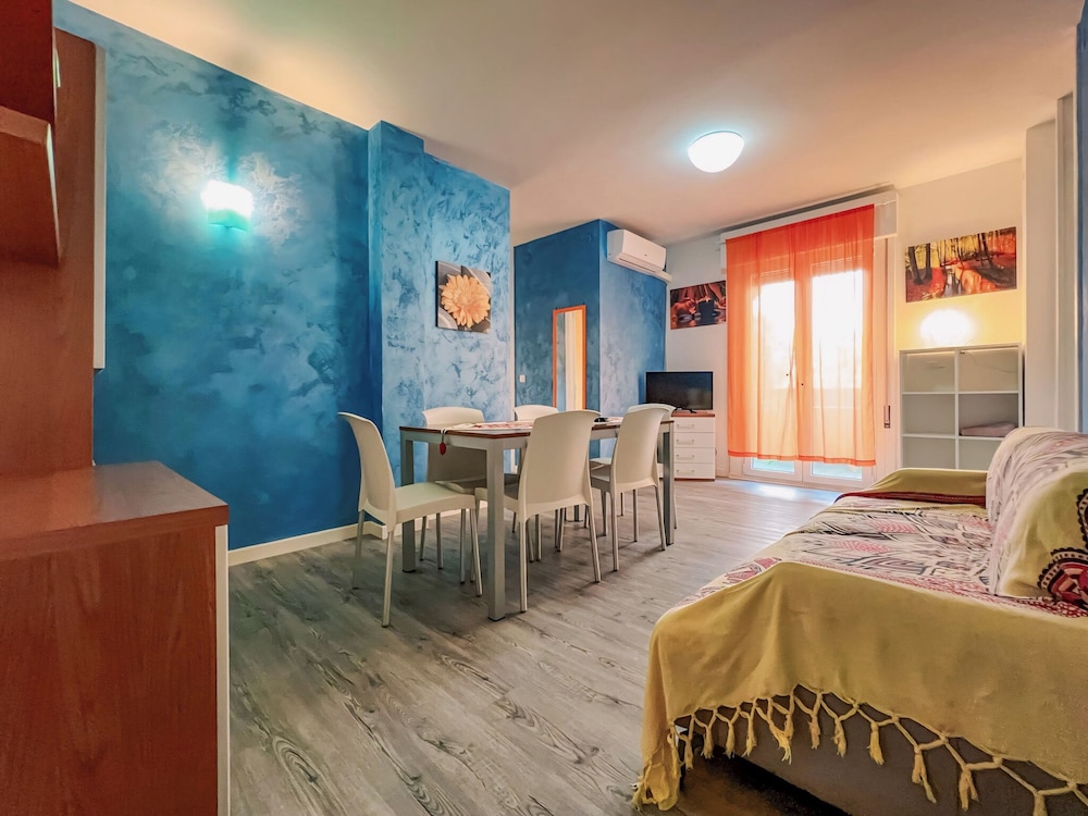 Apartment, 2 Bedrooms, Balcony, City View