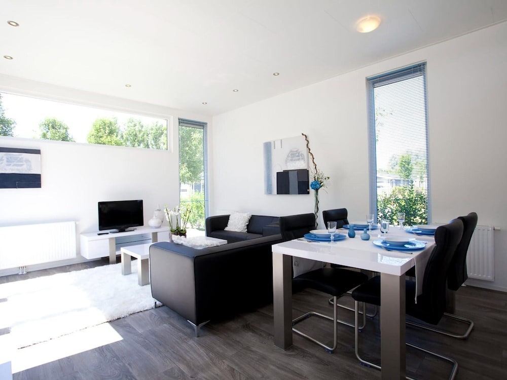 House photo 2