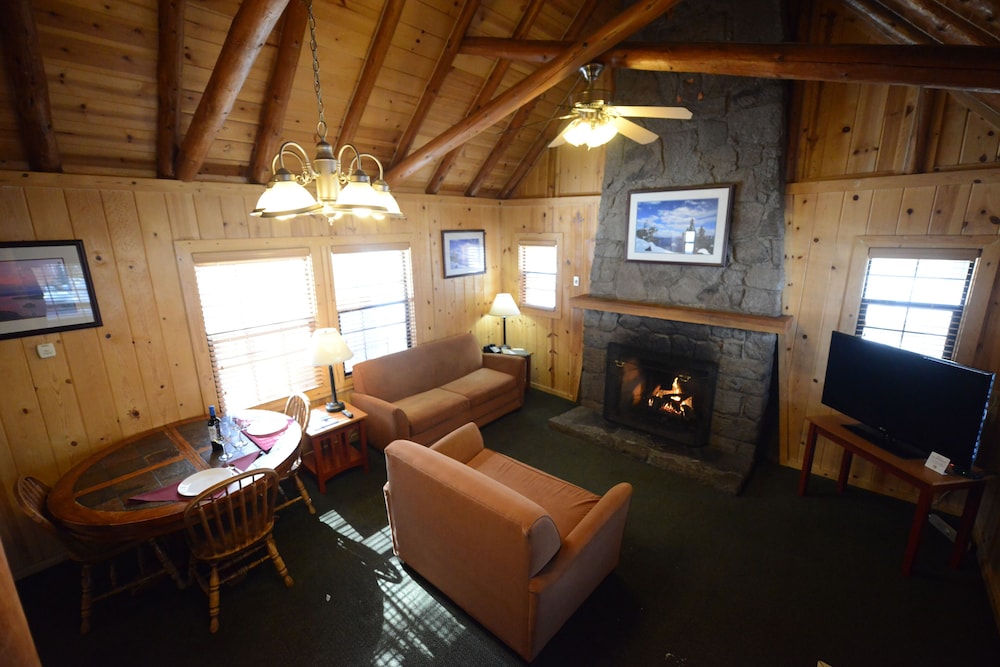 Two Story Chalet photo 2