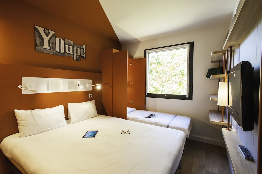 Standard Room, 1 Double Bed photo 3