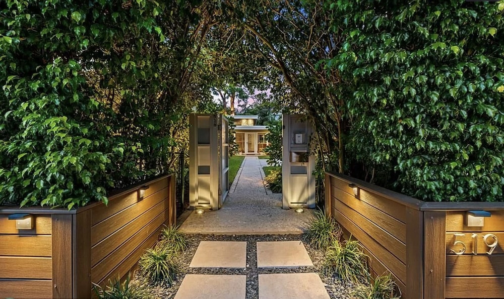 Wilton Manors Stunning Gated Oasis, Billede 46