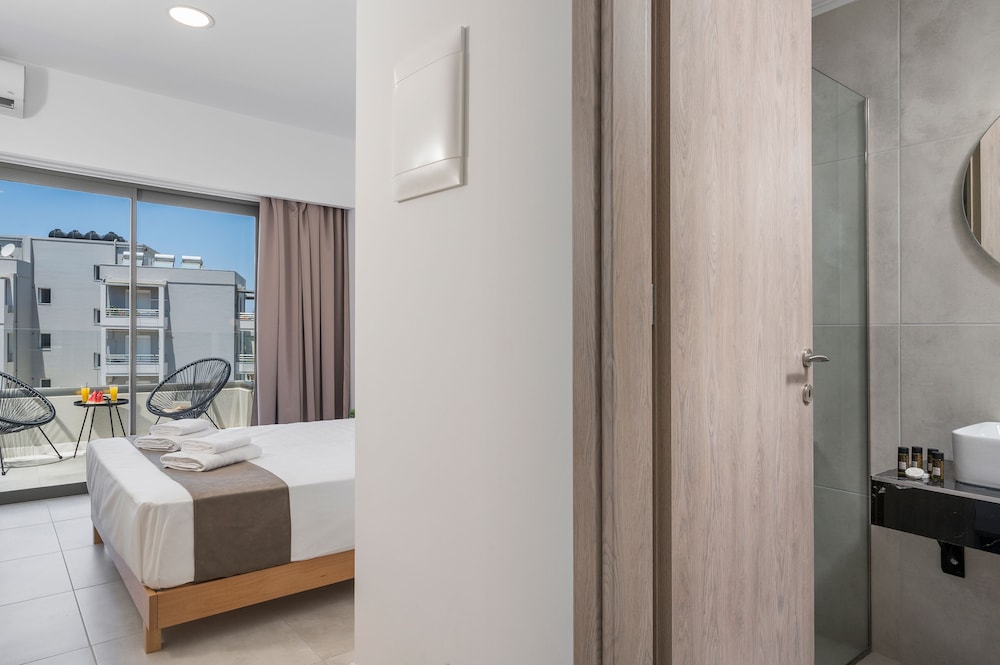 Queen room with Sea View