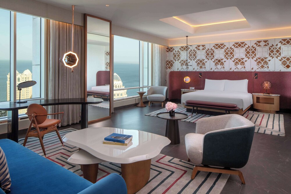 Executive Suite (Andaz) - Photo 1