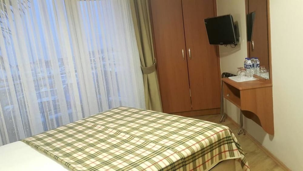 Standard Room photo 2