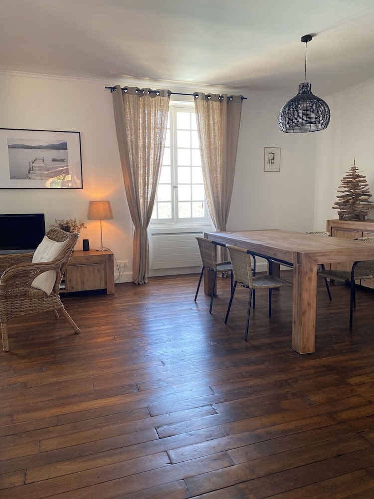 Family House, 2 Bedrooms, Non Smoking, Pool View photo 3