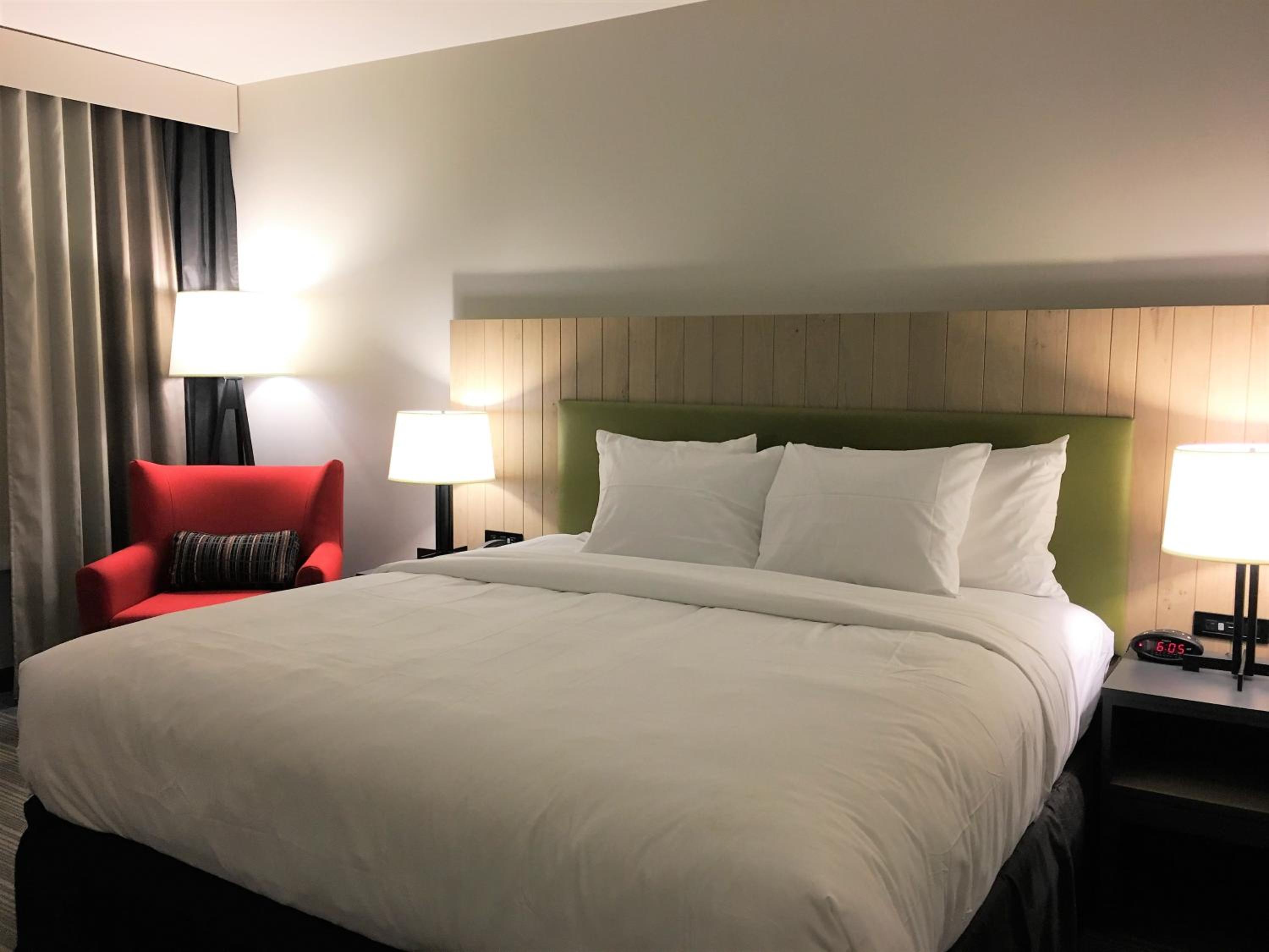 King Room - Disability Access/Non-Smoking photo 3