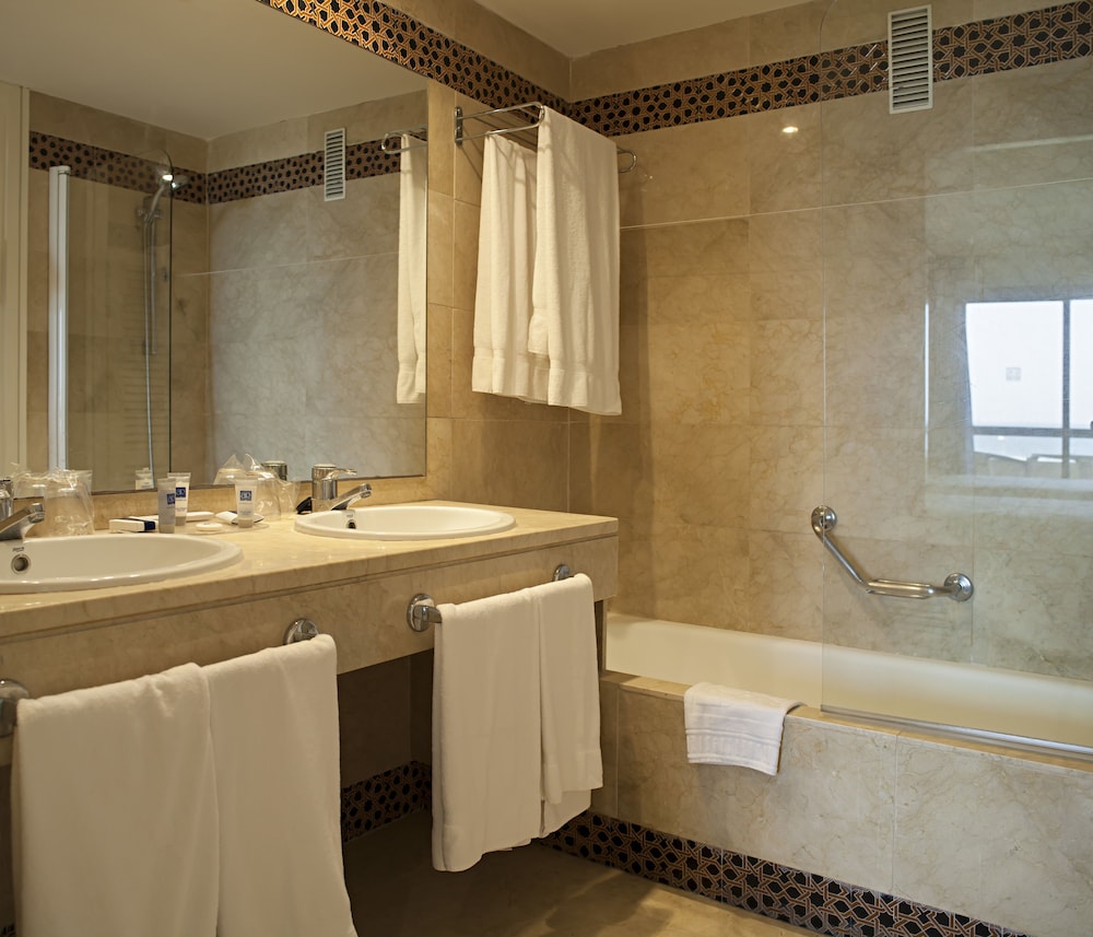 Superior Room - Photo 4