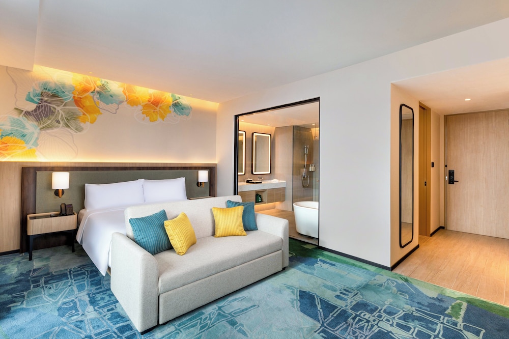 Suite, 1 King Bed (Bukit Randu City View) photo 2