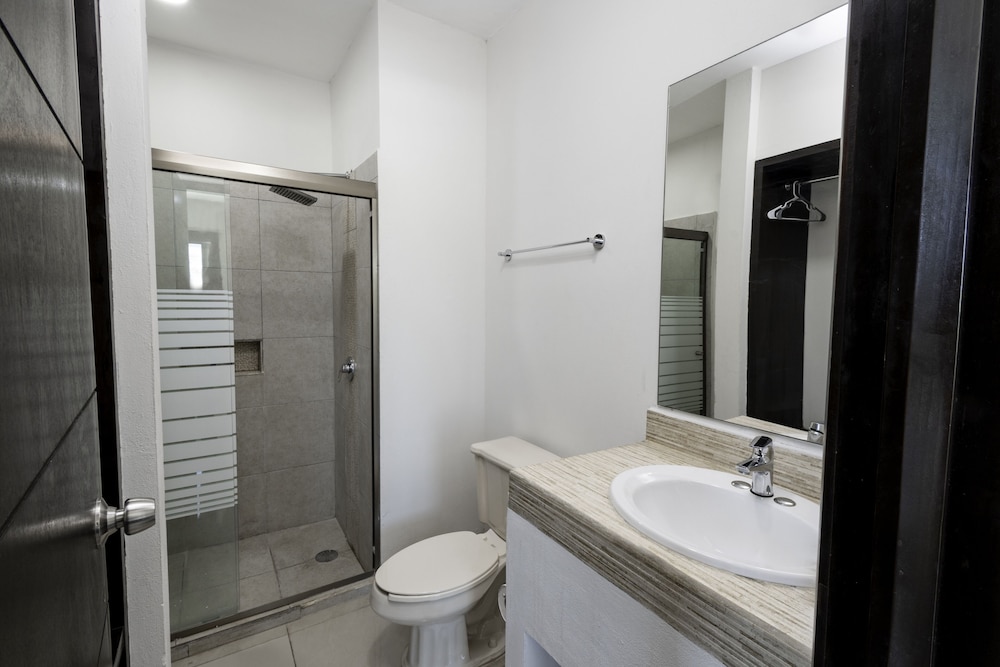 Junior Room - Photo 11