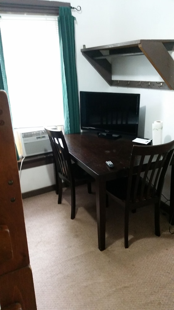 Room, 2 Bunk Beds photo 1