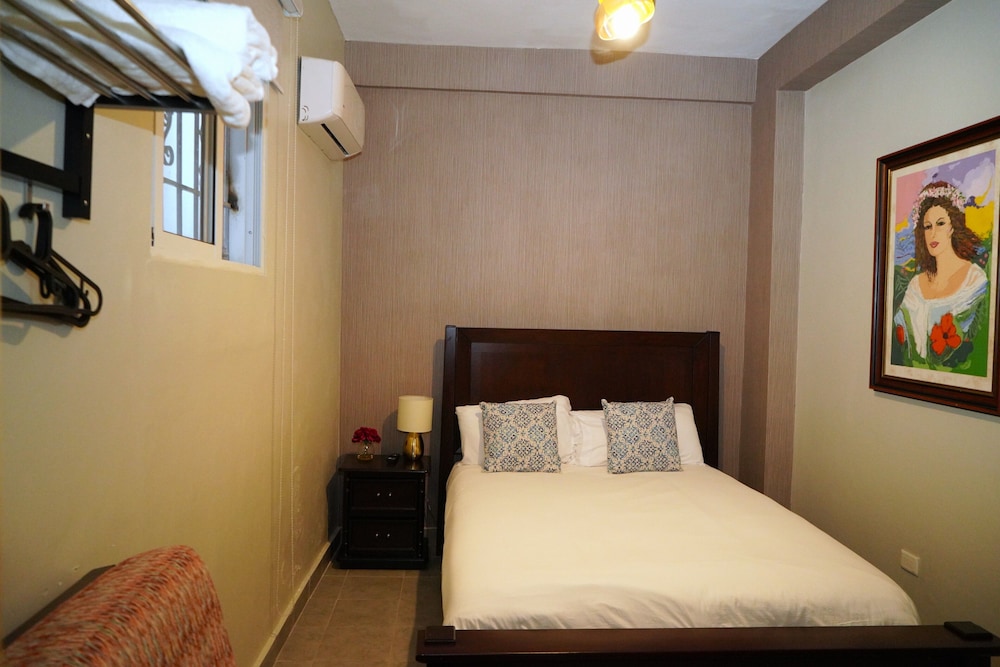 Room 1 photo 2