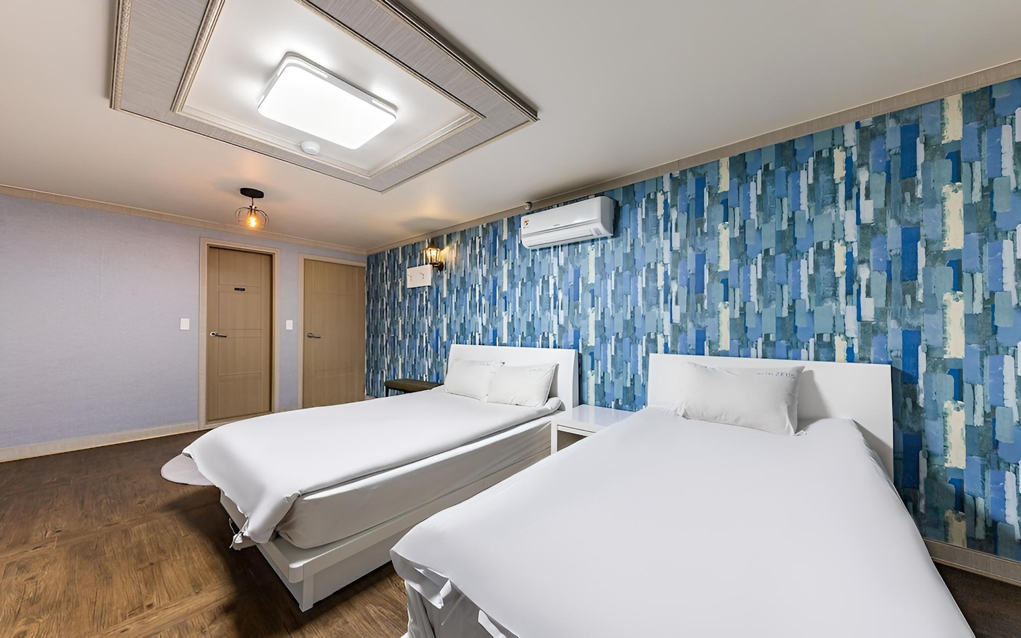 Room (Special room twin (free access to Net) - Photo 9