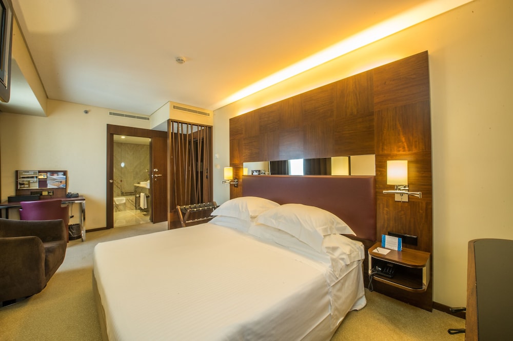 Superior Double Room, Tower
