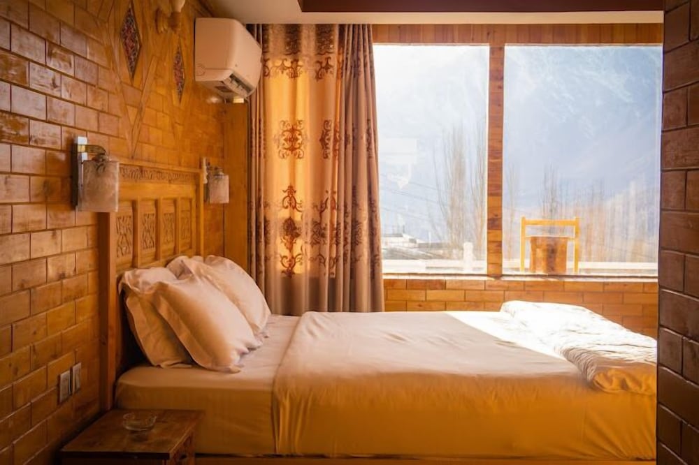 Deluxe Double or Twin Room photo 3