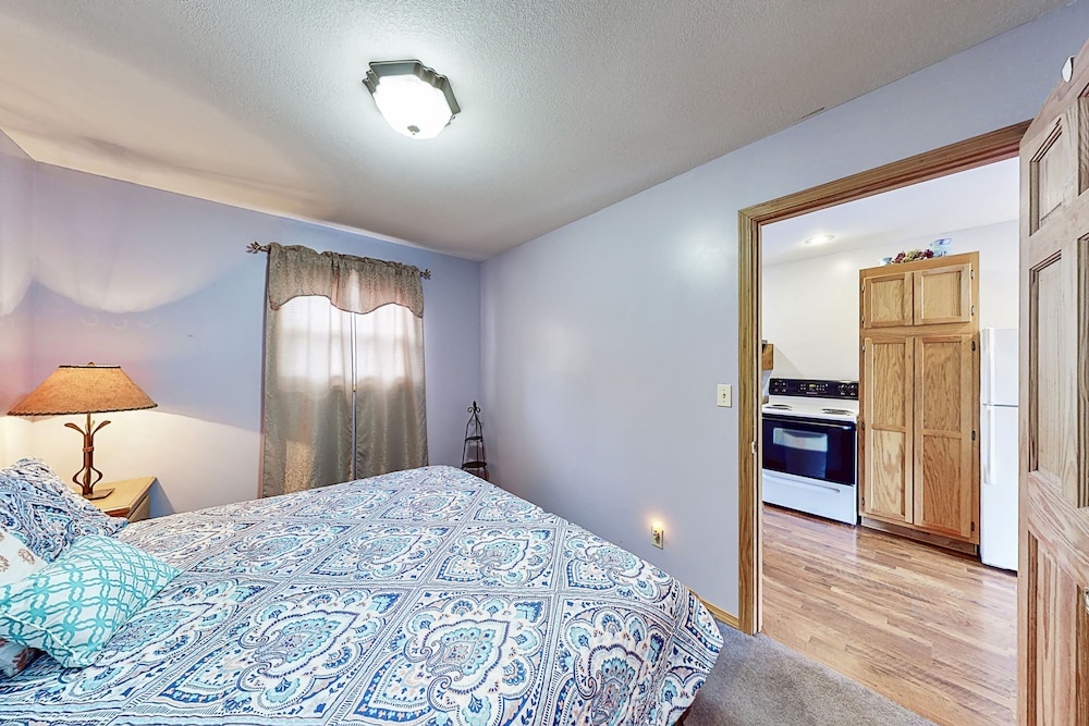 Deluxe Cabin, 2 Bedrooms, Lake View photo 1