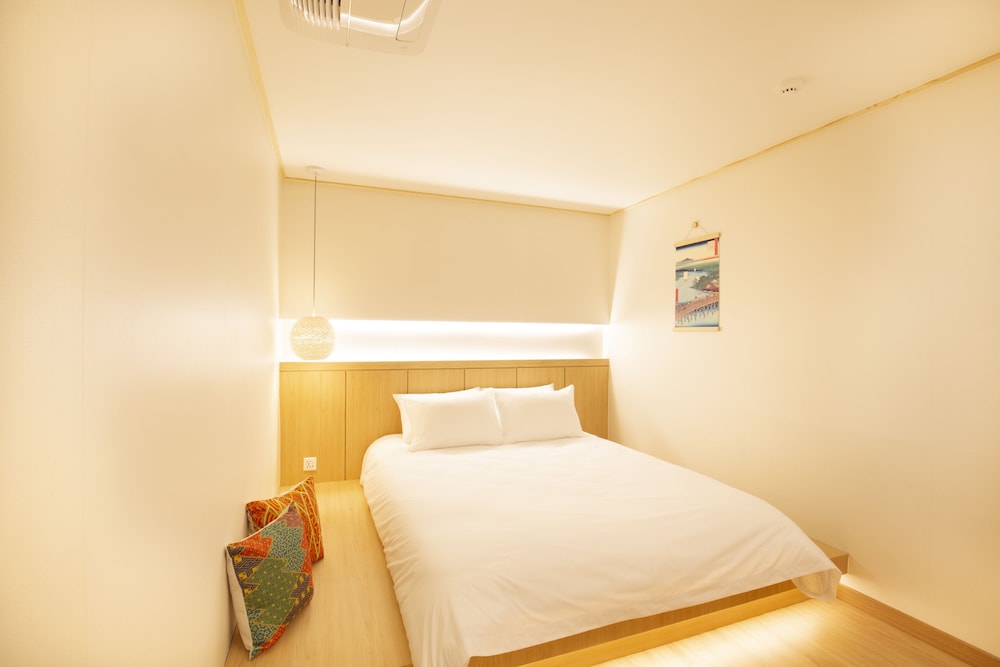 Tatami Suite Double Room - Photo 14
