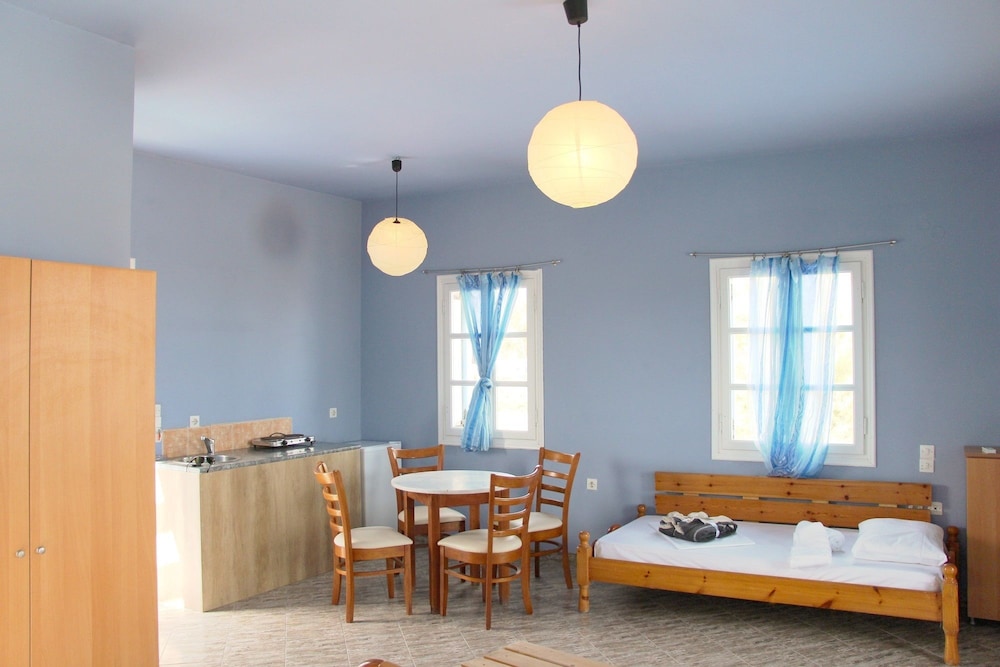 Comfort Studio, Balcony, Beachside
