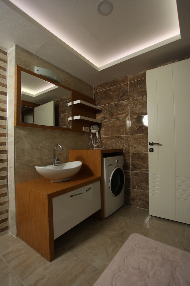 Deluxe Suite photo 3