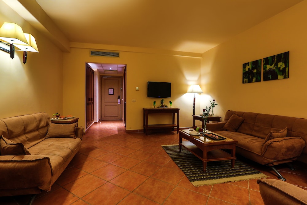 Family Triple Room photo 2