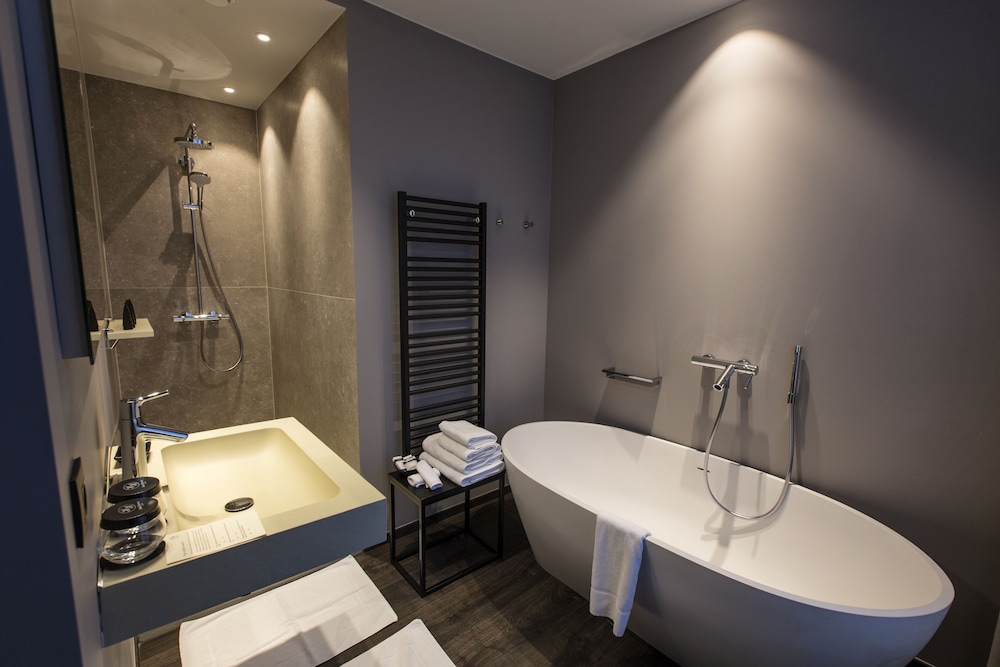 Exceptional Double with View - Photo 22