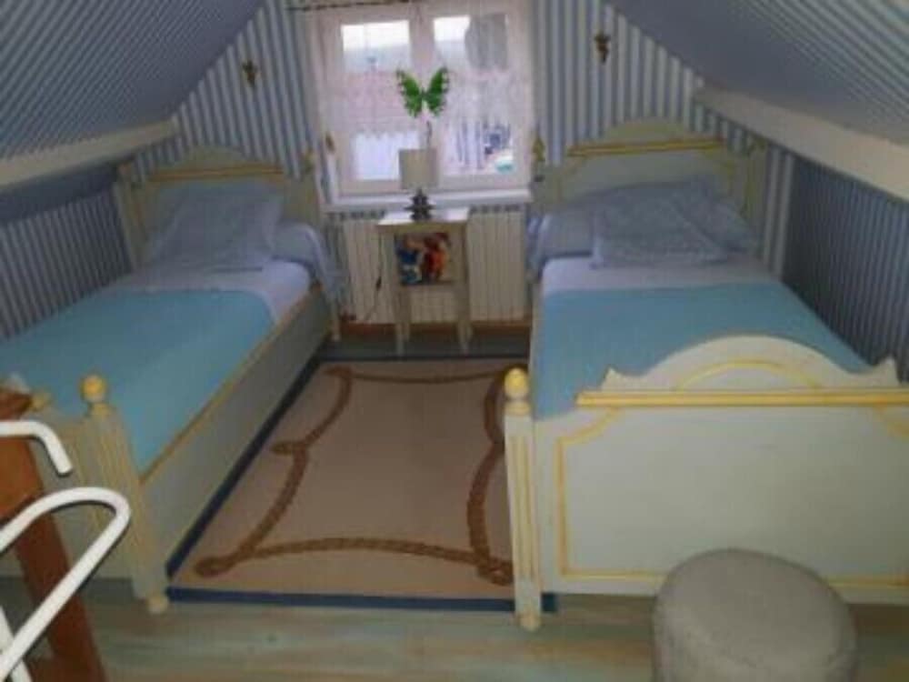 Family Suite, Multiple Beds, Non Smoking photo 1