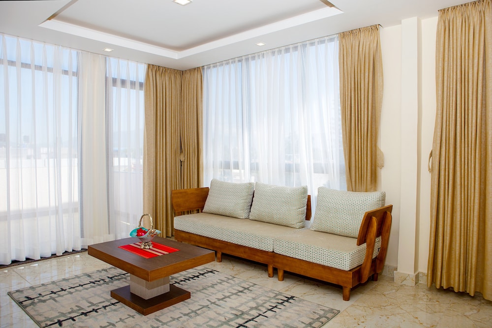 1 BHK Suit Apartment photo 1