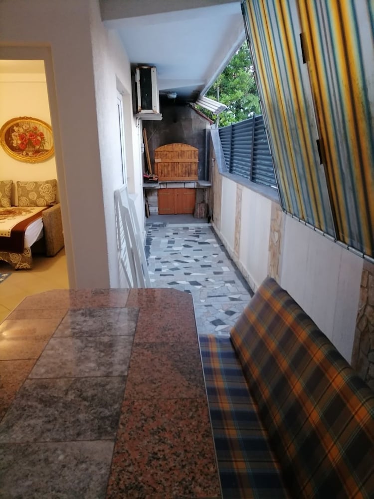 Apartment (Joza - afordable with parking - A1(2+)