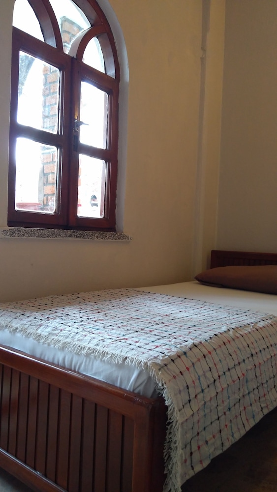Basic Twin Room, 2 Twin Beds, Accessible photo 3