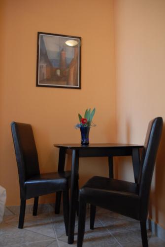 Large Double Room photo 2